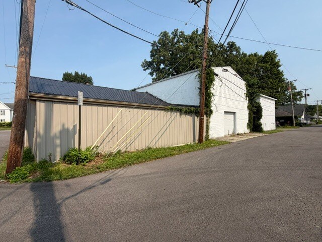 17 Park Ln, Fairborn, OH à vendre - Photo de l’immeuble – Image 3 sur 15