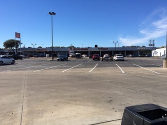 Plus de détails pour 1700-1910 W Irving Blvd, Irving, TX - Local commercial à louer