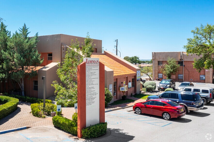 1990 E Lohman Ave, Las Cruces, NM à vendre - Photo de l’immeuble – Image 3 sur 27