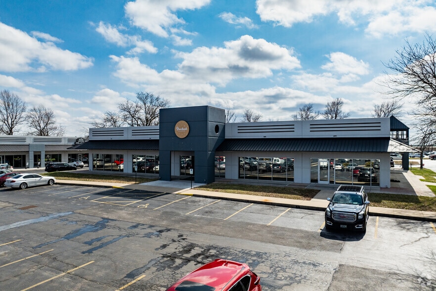 3322 S Campbell Ave, Springfield, MO à louer - Photo de l’immeuble – Image 2 sur 7