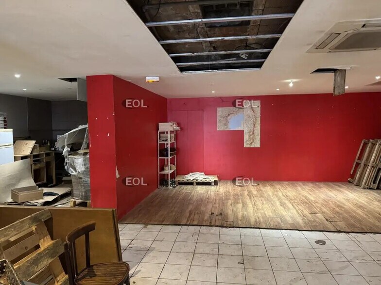 Local d’activités dans Le Perreux-sur-Marne à louer - Photo de l’immeuble – Image 2 sur 3