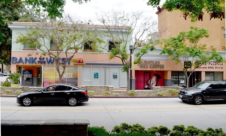 208-224 E Olive Ave, Burbank, CA à louer - Photo de l’immeuble – Image 2 sur 6