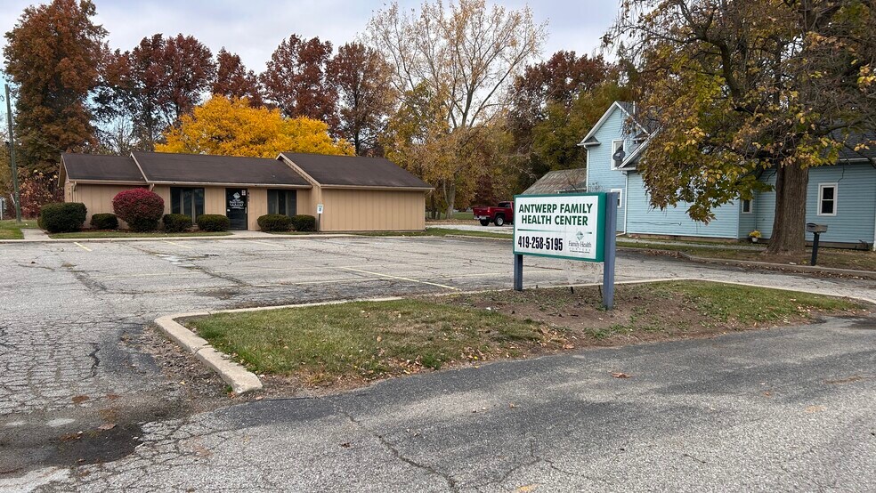 422 W River St, Antwerp, OH à vendre - Photo de l’immeuble – Image 3 sur 3