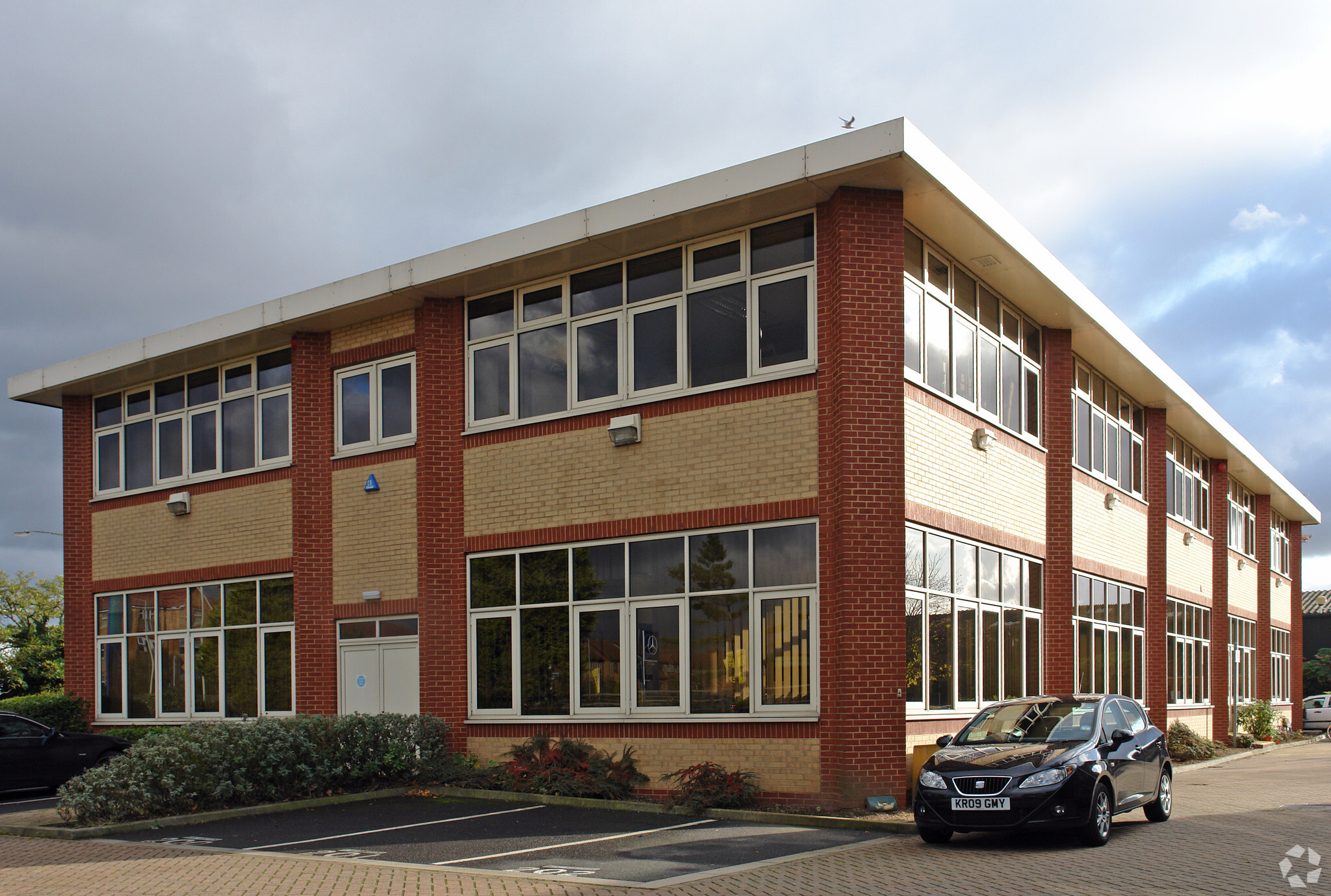 Britannia Rd, Waltham Cross à louer Photo de l’immeuble– Image 1 sur 5