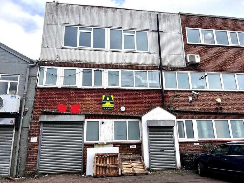 Wexham Rd, Slough à vendre - Photo de l’immeuble – Image 2 sur 7