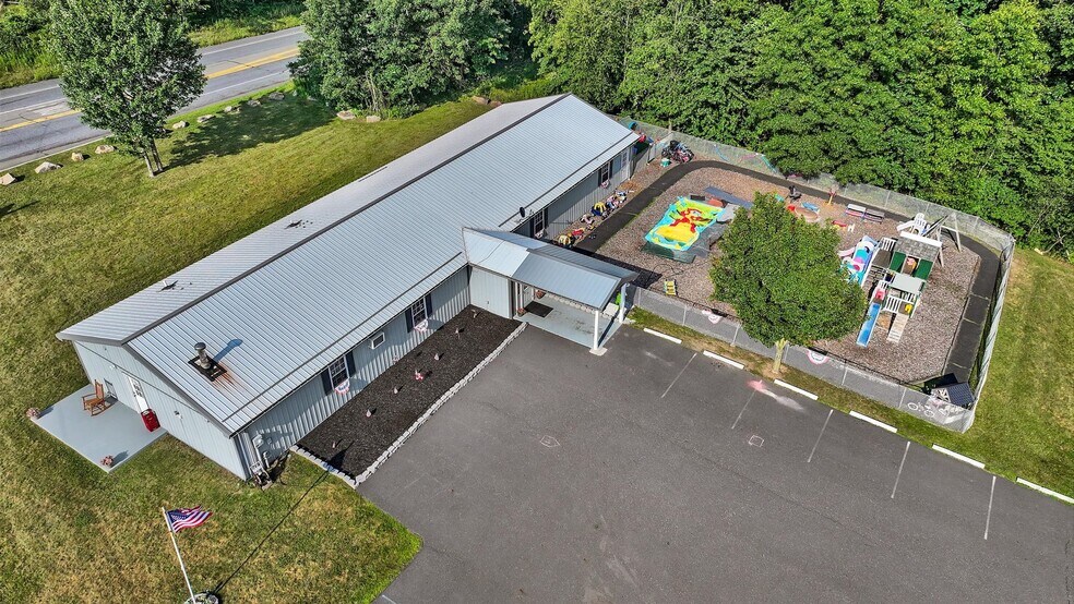 10 Rausch Creek Rd, Tremont, PA à vendre - Photo de l’immeuble – Image 2 sur 44