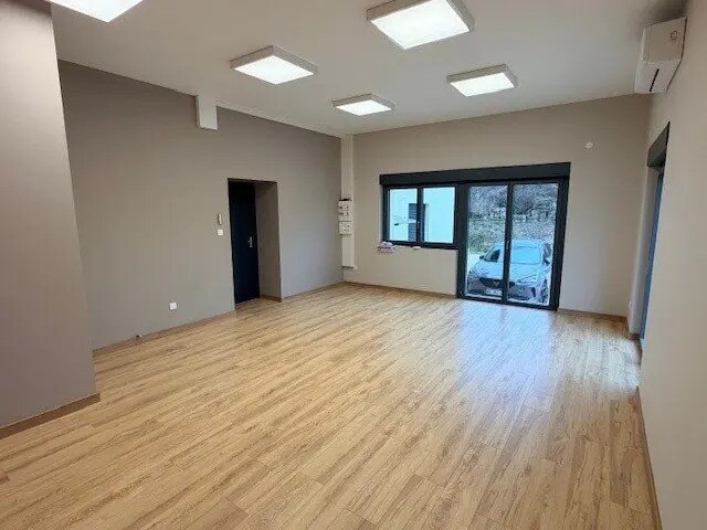 Bureau dans Chalon-sur-Saône à louer - Photo intérieure – Image 1 sur 5