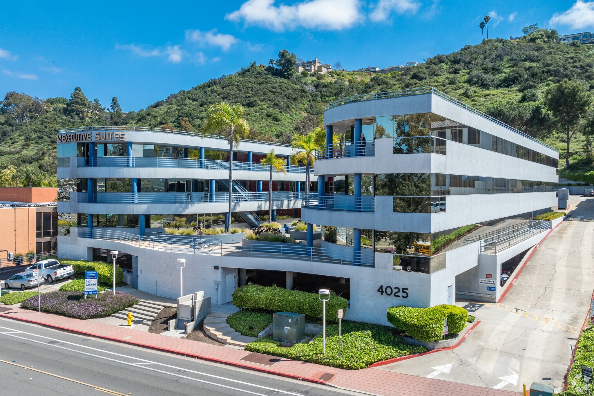 4025 Camino del Rio S, San Diego, CA à louer Photo principale– Image 1 sur 6