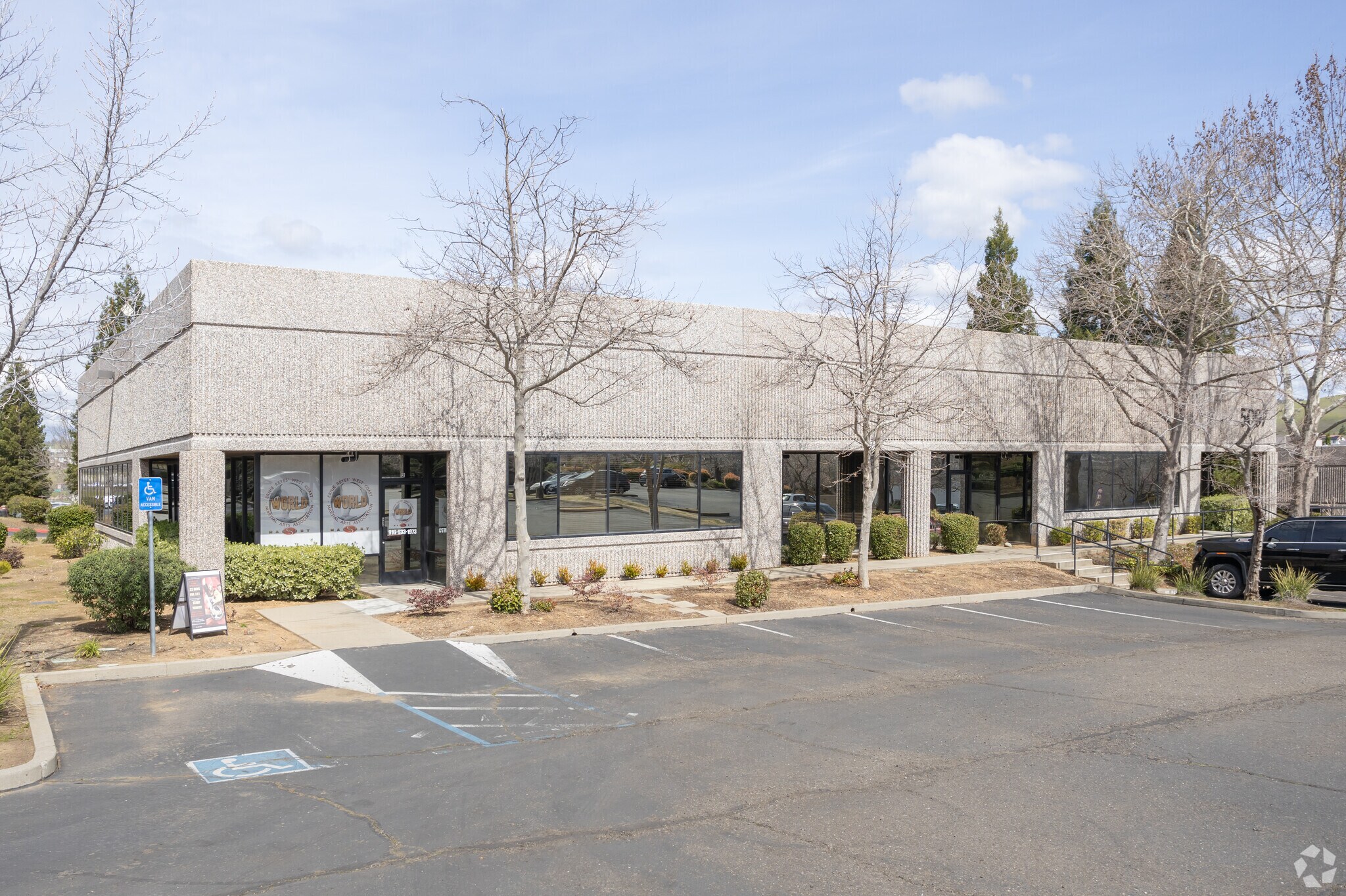 5007 Windplay Dr, El Dorado Hills, CA à vendre Photo principale– Image 1 sur 9