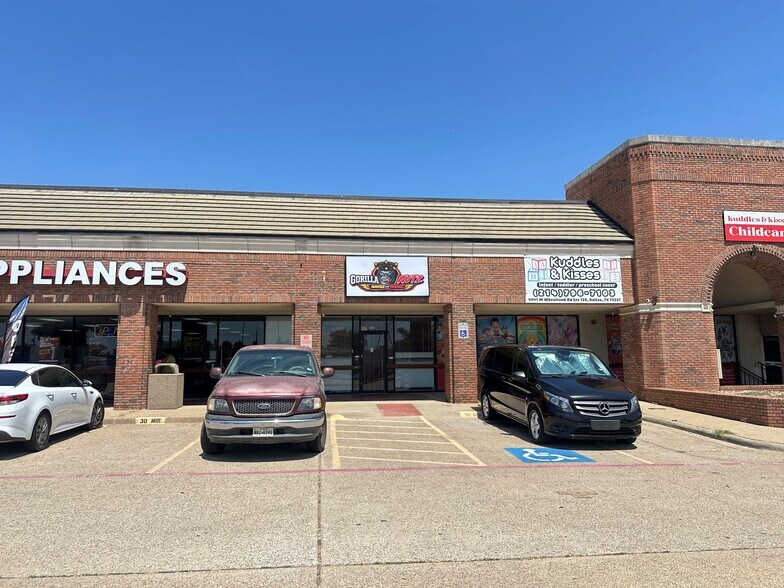 4041 W Wheatland Rd, Dallas, TX à louer - Photo de l’immeuble – Image 3 sur 14
