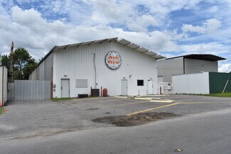 Plus de détails pour 703 Buschong St, Houston, TX - Industriel/Logistique à vendre
