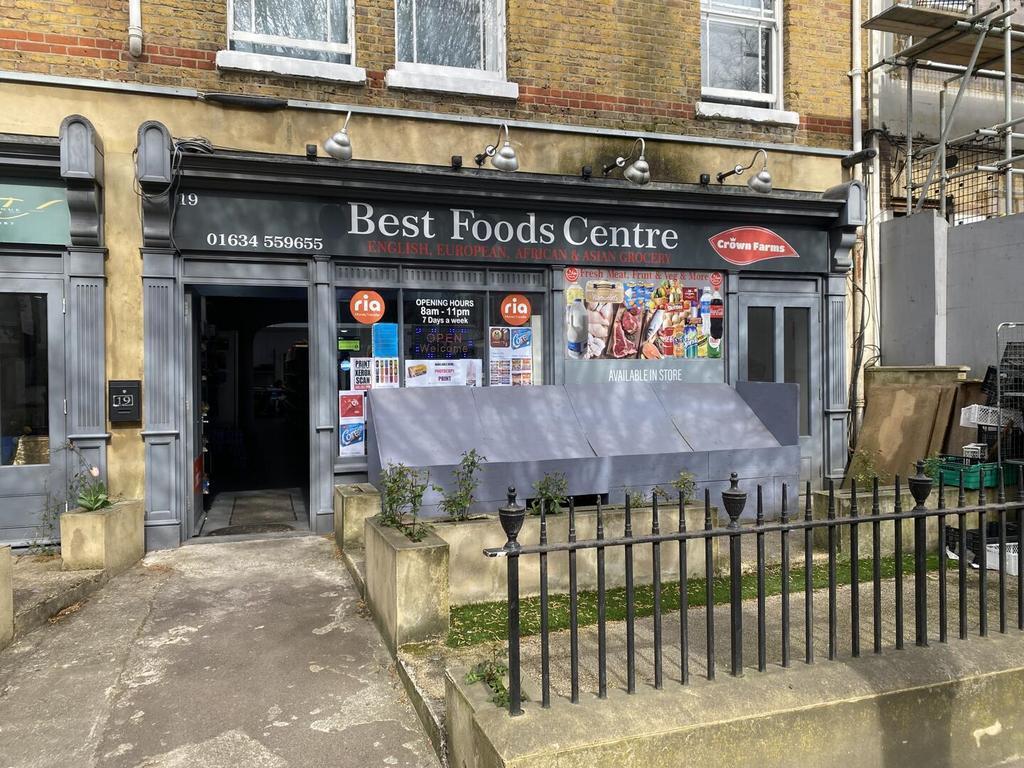 17 New Rd, Chatham à louer Photo de l’immeuble– Image 1 sur 12