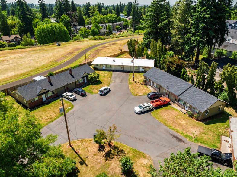 3902 Gibbons St, Vancouver, WA à vendre - Photo de l’immeuble – Image 2 sur 13