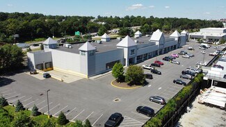 Plus de détails pour 80-110 Nardozzi Pl, New Rochelle, NY - Local commercial à louer
