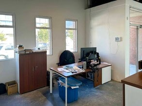 158 W 5th Ave, Vancouver, BC à louer Photo intérieure– Image 2 sur 3