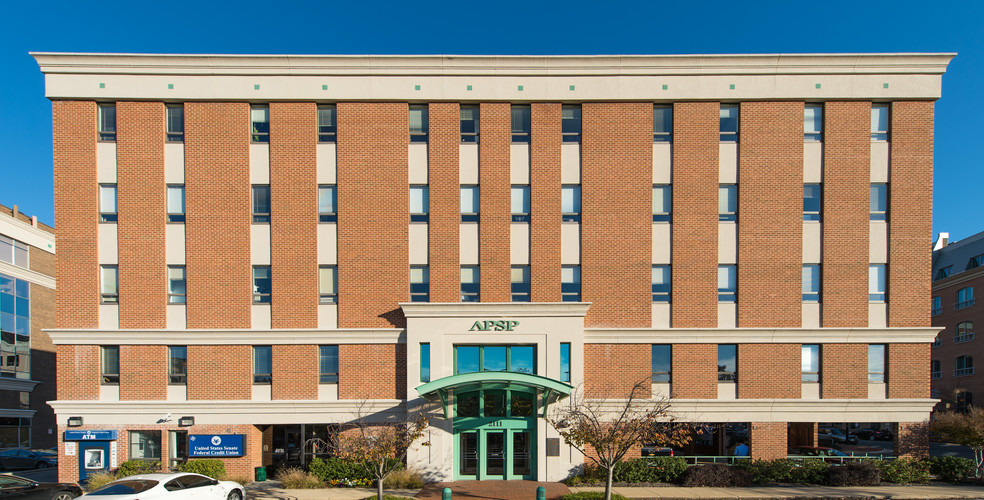 2111 Eisenhower Ave, Alexandria, VA à louer - Photo de l’immeuble – Image 3 sur 5