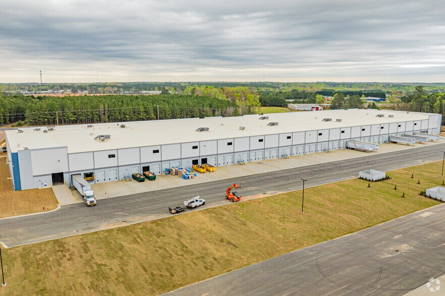2405 Innovation Loop, Youngsville, NC à louer - Aérien – Image 3 sur 8