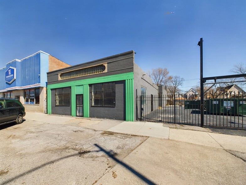 6743-6753 S Western Ave, Chicago, IL à louer - Photo de l’immeuble – Image 3 sur 36