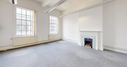 Speke Road, Liverpool à louer Photo intérieure– Image 2 sur 3