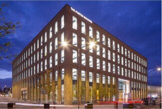 Plus de détails pour Brunel Way, Slough - Bureau à louer