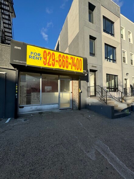 2045 Atlantic Ave, Brooklyn, NY à louer - Photo de l’immeuble – Image 1 sur 4