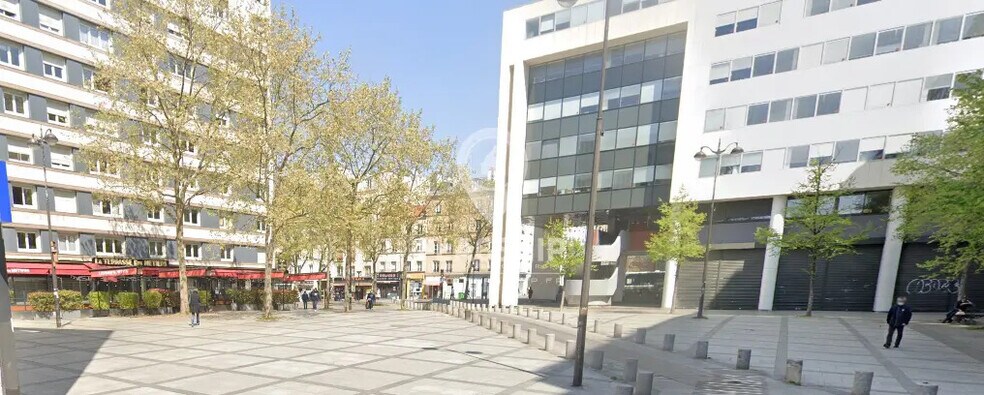 Local commercial dans Paris à louer - Photo de l’immeuble – Image 1 sur 2