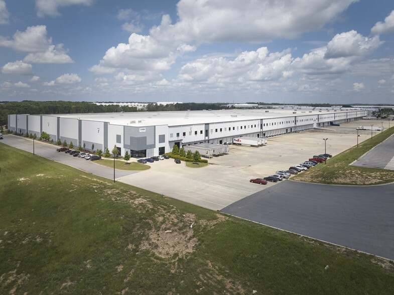 2145 Anvil Block Rd, Ellenwood, GA à louer - Photo de l’immeuble – Image 3 sur 6