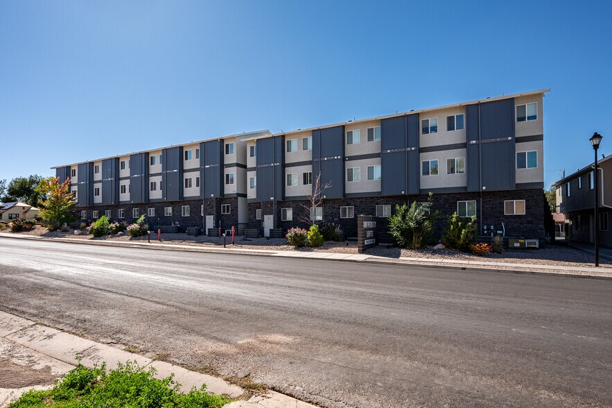 119 N 800 W, Cedar City, UT à vendre - Photo de l’immeuble – Image 2 sur 21