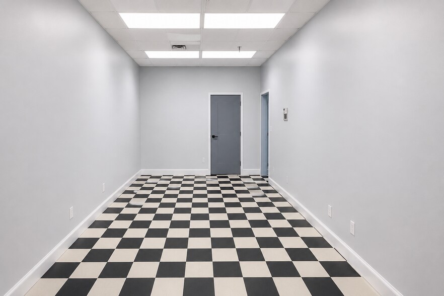 12750-12770 Moore St, Cerritos, CA à louer - Photo de l’immeuble – Image 2 sur 8