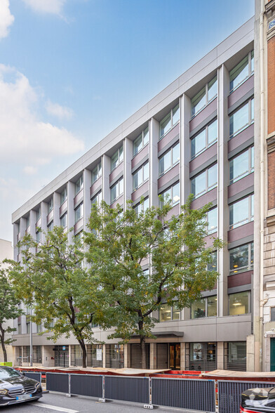 Espace de coworking dans Paris à louer - Photo de l’immeuble – Image 3 sur 4