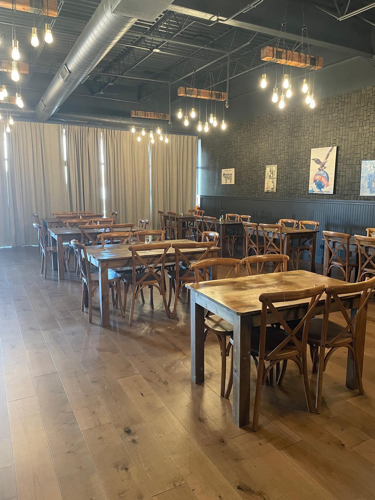 6249-6257 N McCormick Rd, Chicago, IL à louer Photo intérieure– Image 1 sur 6