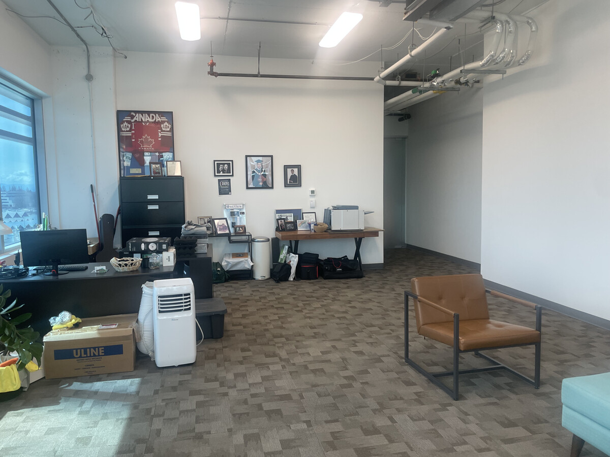 8477 Bridgeport Rd, Richmond, BC V6X 3C7 - Lot SL 43 (Suite 780) -  - Photo intérieure - Image 1 of 5