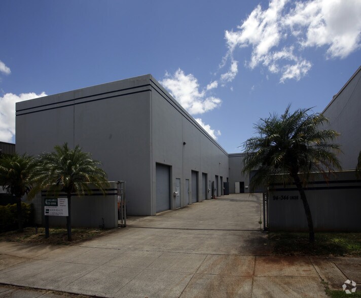 94-344 Ukee St, Waipahu, HI à louer - Photo principale – Image 1 sur 5