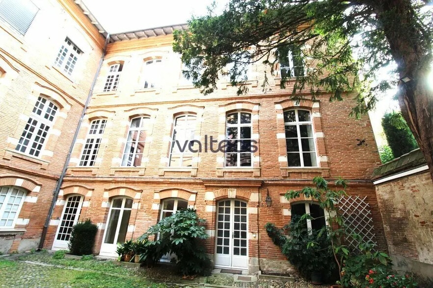 8 Rue Sainte Anne, Toulouse à louer - Photo de l’immeuble – Image 1 sur 10