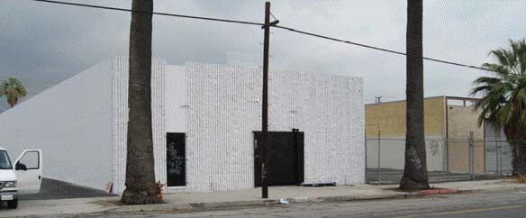 1385 E 15th St, Los Angeles, CA à vendre - Photo de l’immeuble – Image 2 sur 4