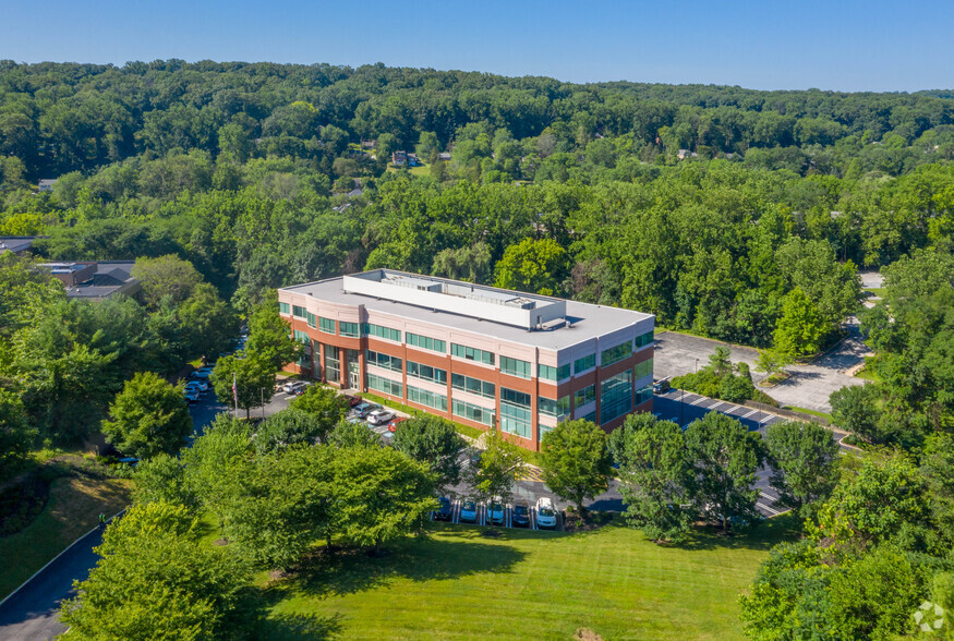 357 S Gulph Rd, King Of Prussia, PA à louer - Aérien – Image 2 sur 25