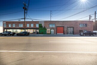 Plus de détails pour 44 Bethpage Rd, Hicksville, NY - Bureau/Local commercial, Industriel/Logistique à louer