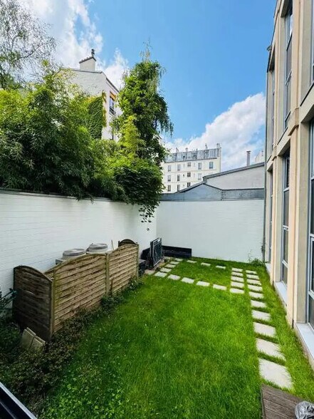 Bureau dans Levallois-Perret à louer - Photo de l’immeuble – Image 3 sur 5