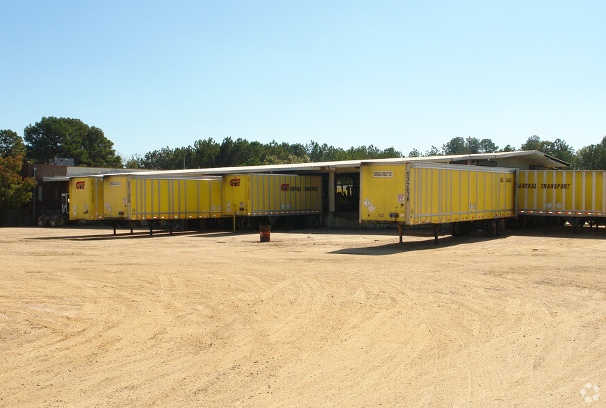 400 Childre Rd, Pearl, MS à louer - Photo de l’immeuble – Image 3 sur 4