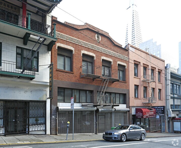 716-720 Sacramento St, San Francisco, CA à louer - Photo de l’immeuble – Image 3 sur 14