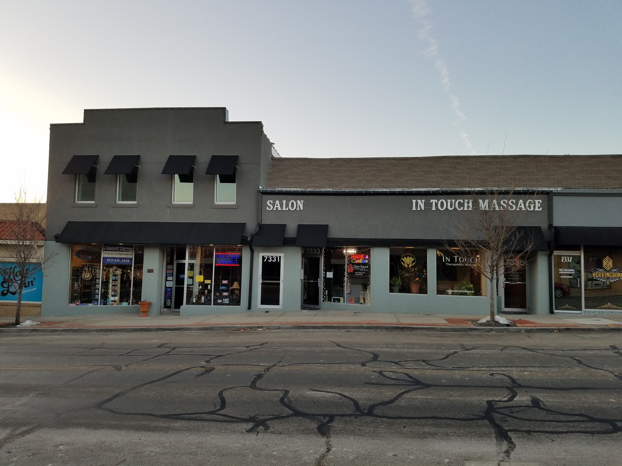 7331 W 80th St, Overland Park, KS à louer Photo de l’immeuble– Image 1 sur 4