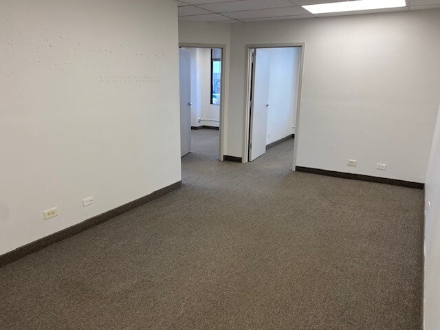 950 Skokie Blvd, Northbrook, IL à louer Photo intérieure– Image 1 sur 2
