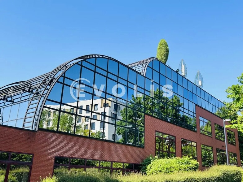 14 Rue Galilée, Champs-sur-Marne à louer - Photo de l’immeuble – Image 2 sur 8