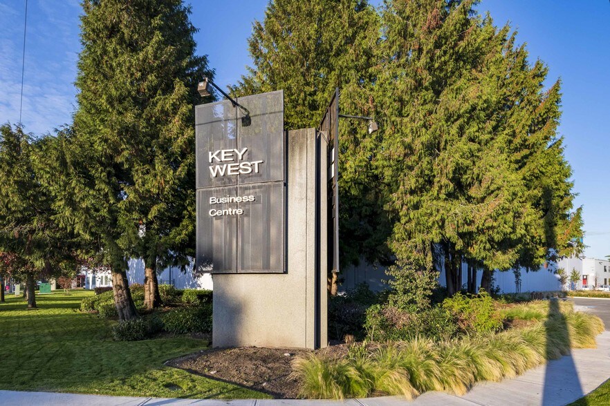 3850 Jacombs Rd, Richmond, BC à louer - Photo de l’immeuble – Image 2 sur 4