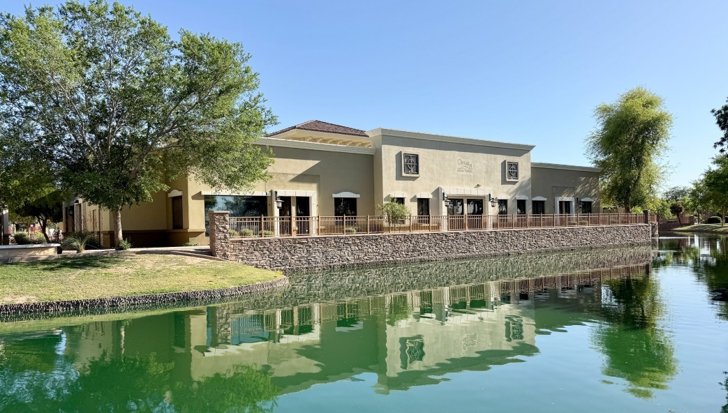 4913 S Alma School Rd, Chandler, AZ à vendre Photo de l’immeuble– Image 1 sur 9