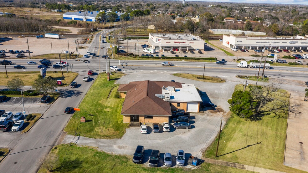 1601 Liberty St, Richmond, TX à vendre - Photo principale – Image 3 sur 14