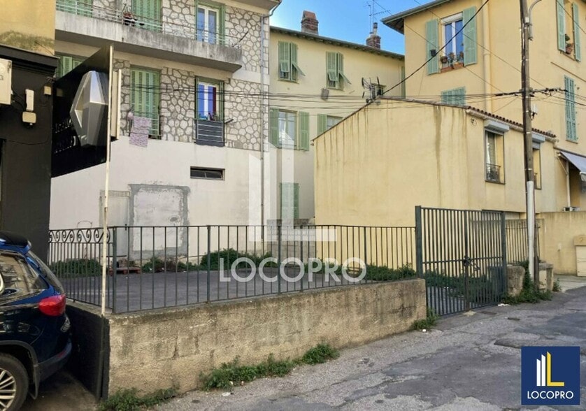 Local commercial dans Nice à louer - Photo de l’immeuble – Image 2 sur 3