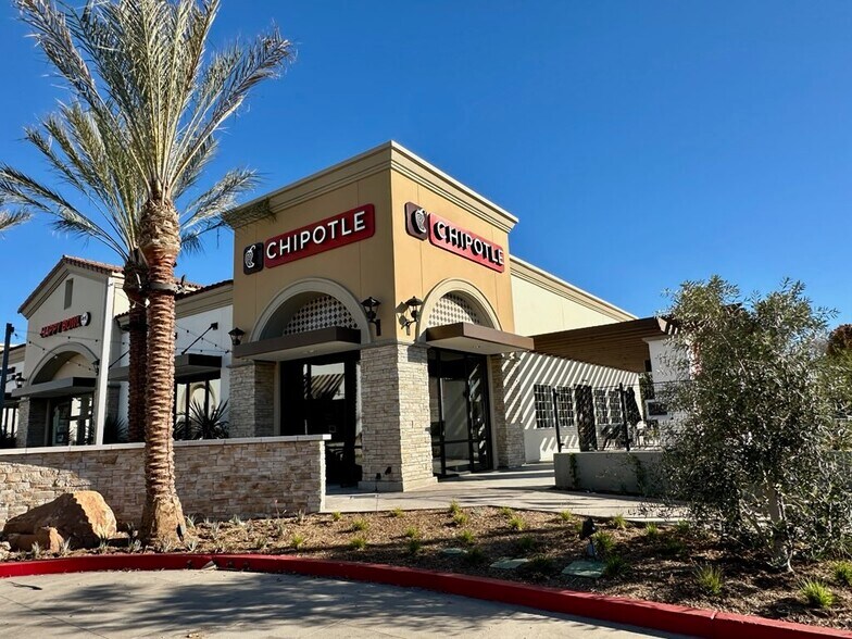 700-960 Arneill Rd, Camarillo, CA à louer - Photo de l’immeuble – Image 3 sur 21