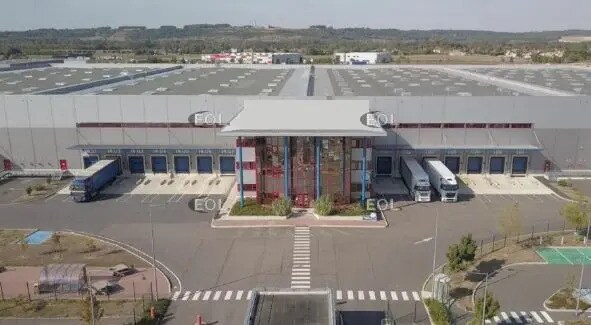 Industriel/Logistique dans Marolles-sur-Seine à louer - Photo de l’immeuble – Image 1 sur 4