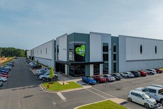 2405 Innovation Loop, Youngsville, NC à louer Photo intérieure– Image 1 sur 8